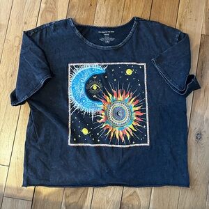 Sun & Moon Tee, size medium.